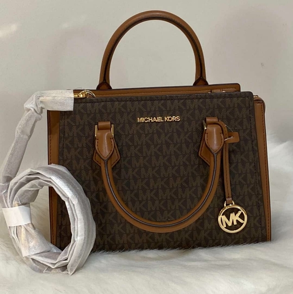 MICHAEL KORS SATCHEL - Picture 1 of 4